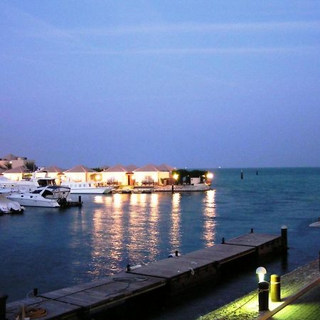 Albander Hotel & Resort Sitrah Exterior photo
