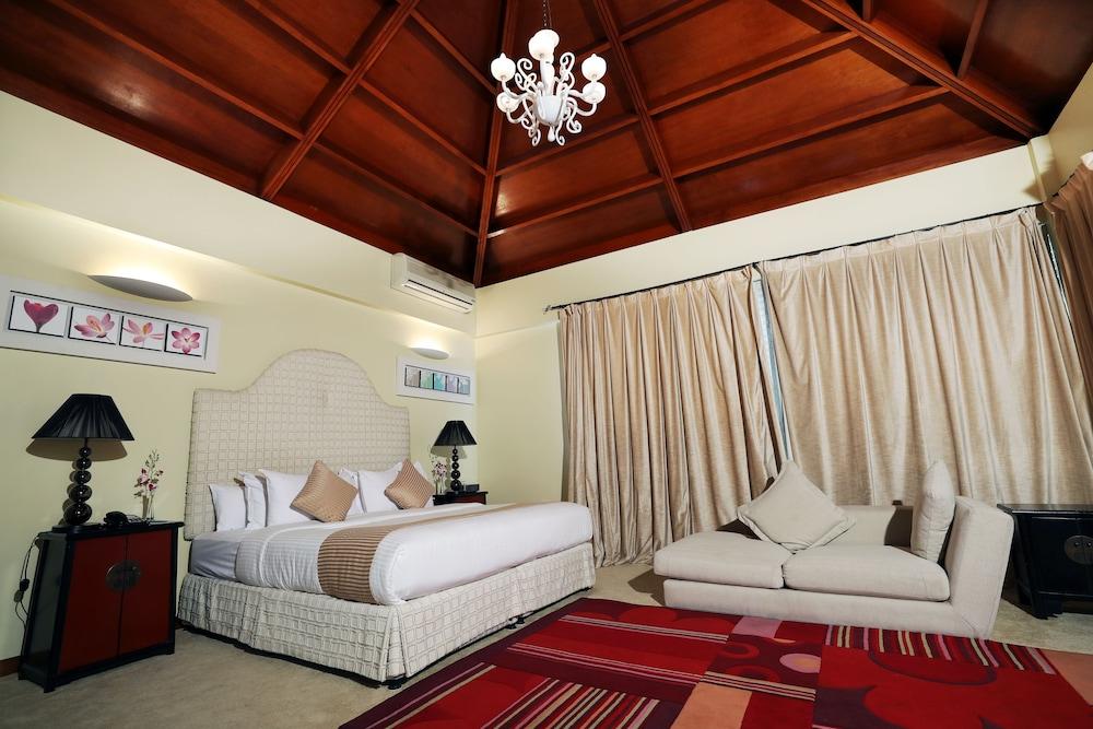 Albander Hotel & Resort Sitrah Exterior photo