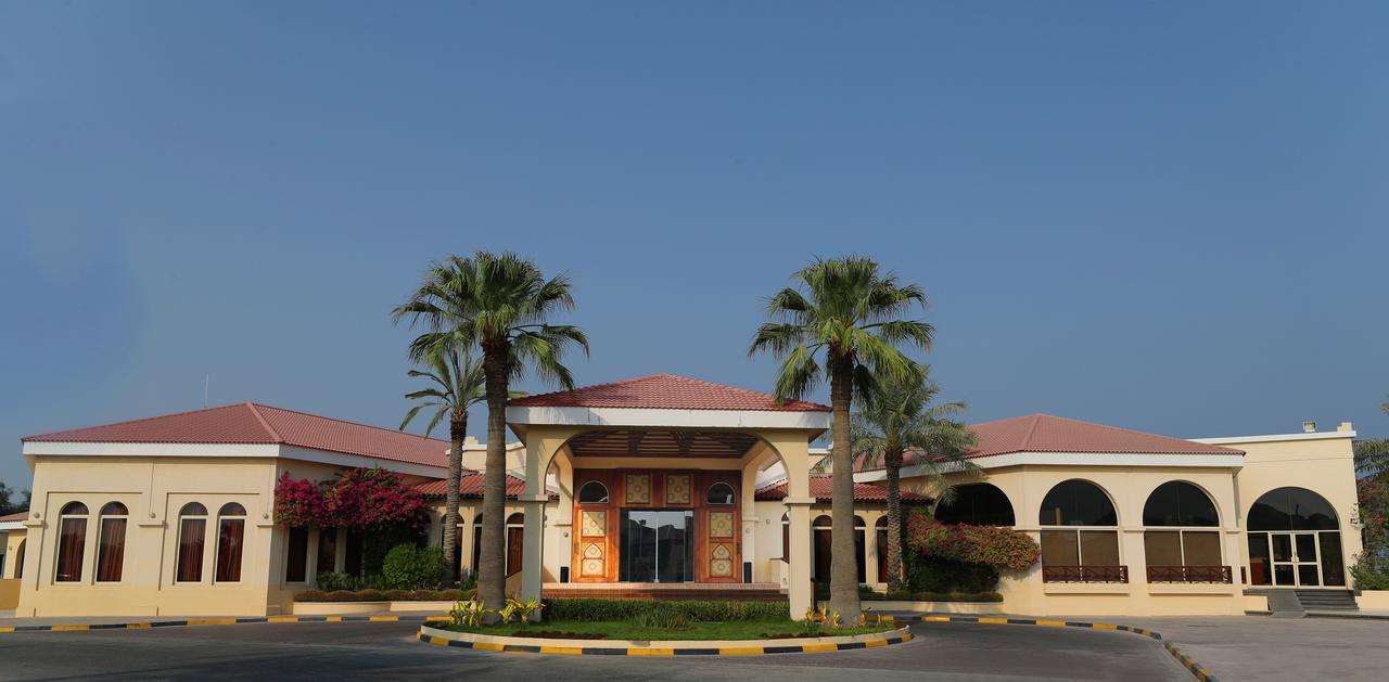 Albander Hotel & Resort Sitrah Exterior photo