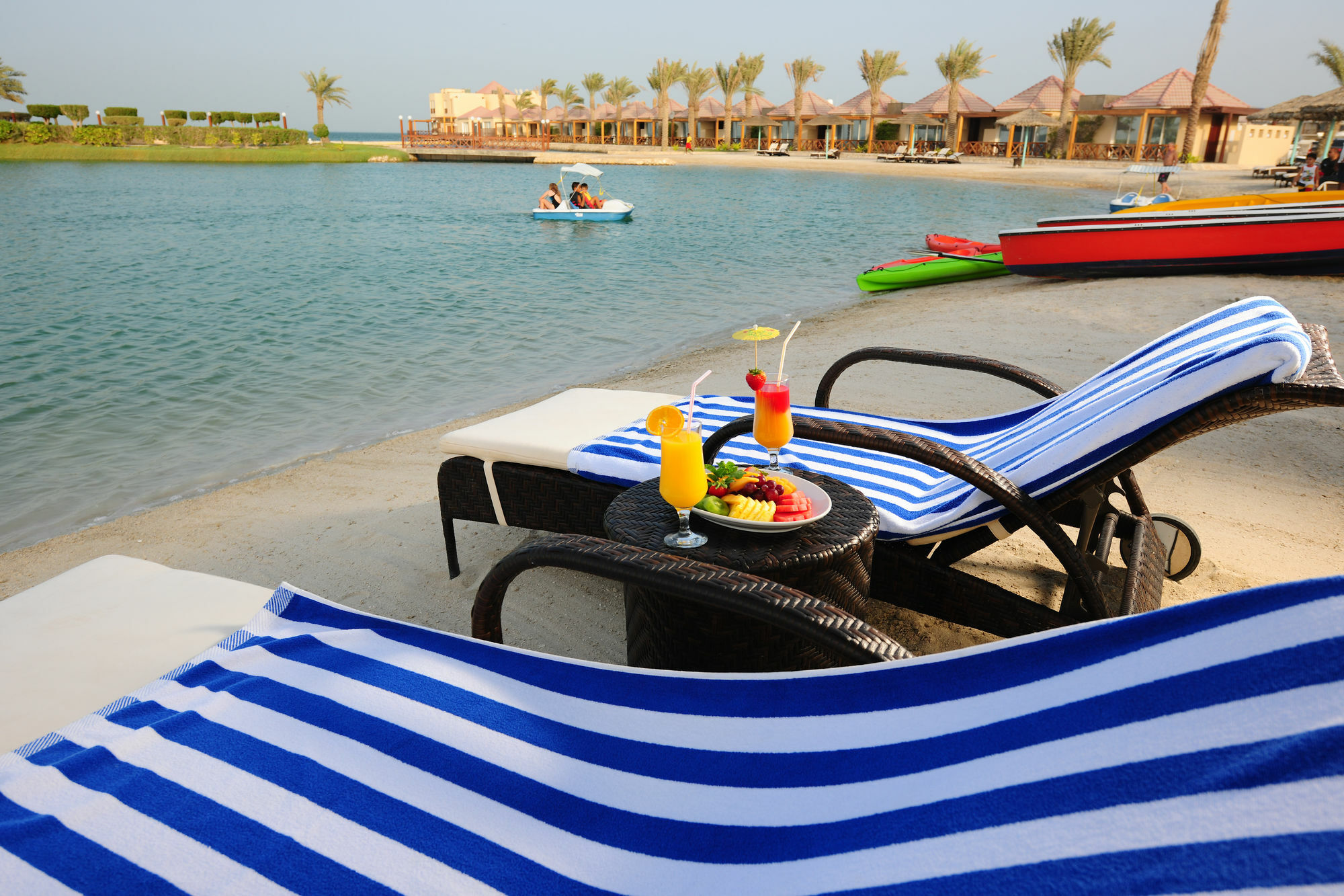Albander Hotel & Resort Sitrah Exterior photo