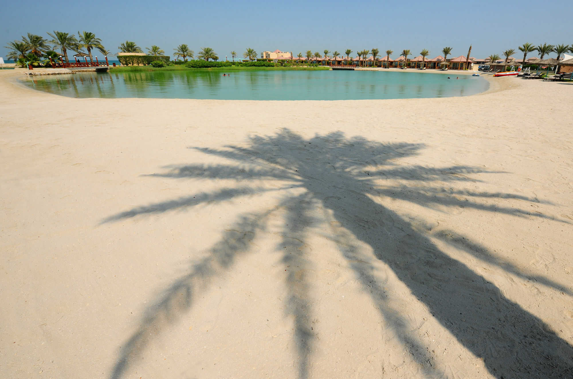 Albander Hotel & Resort Sitrah Exterior photo